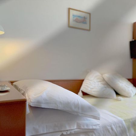 Hotel Ulisse Ischia Exterior foto